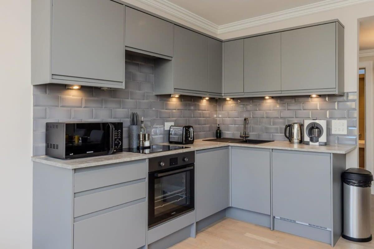 Dragon Suites - Edinburgh City Centre 2 Bed Apartment エクステリア 写真